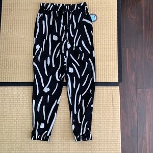 Eva Frqnco Zebra Print Pants Size XS